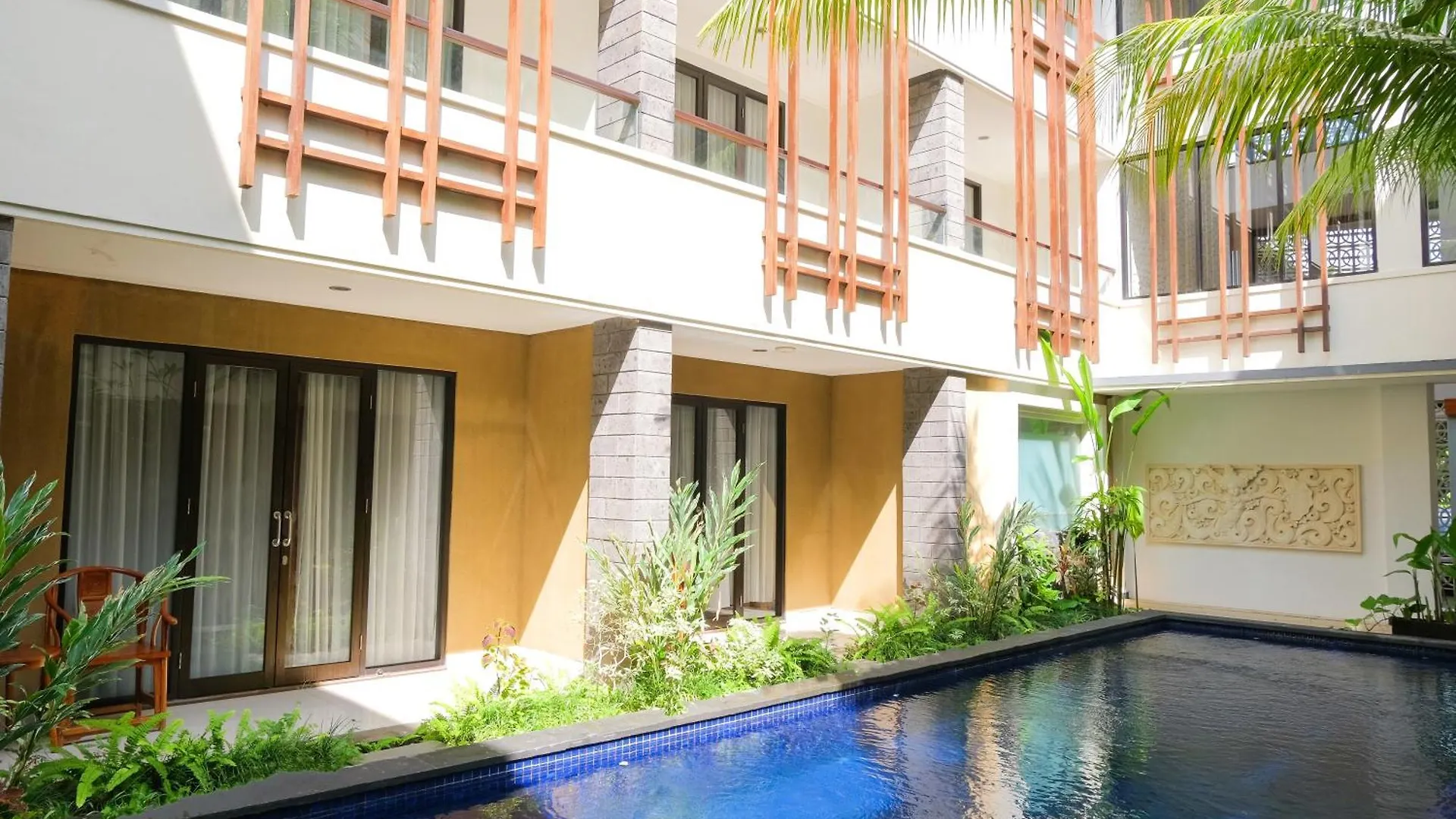 Swiss-Belinn Seminyak מלון