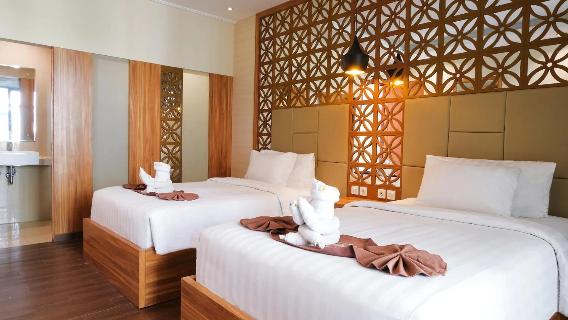 Swiss-Belinn Seminyak 3*,
